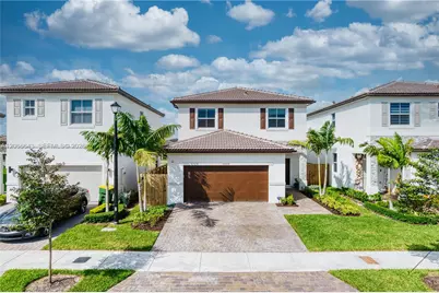 2444 SE 24th Ave, Homestead, FL 33035 - Photo 4