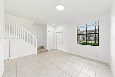 10018 SW 228th Ter, Miami, FL 33190 - Photo 4