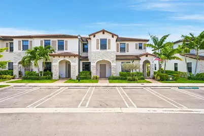 10018 SW 228th Ter, Miami, FL 33190 - Photo 2