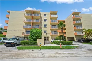 3545 NE 167th St, North Miami Beach, FL 33160 - Photo 26