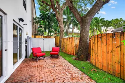 125 NE 16th Ter, Fort Lauderdale, FL 33301 - Photo 14