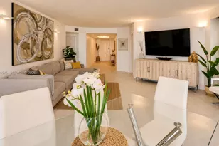 3370 Hidden Bay Dr, Aventura, FL 33180 - Photo 6