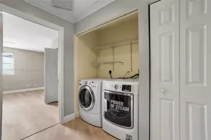 2929 SW 18th Terrace, Fort Lauderdale, FL 33315 - Photo 16