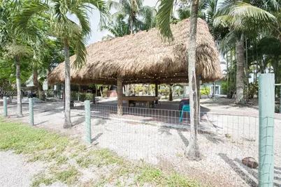 15720 SW 258th St, Homestead, FL 33031 - Photo 8