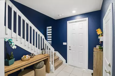 3378 W 112th St, Hialeah, FL 33018 - Photo 20
