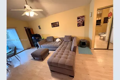 2880 N Oakland Forest Dr #313, Oakland Park, FL 33309 - Photo 1