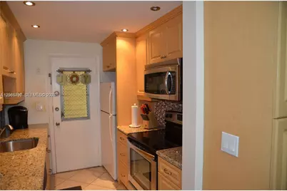 17050 NE 14th Ave #115, Miami, FL 33162 - Photo 4