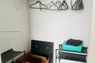 501 NE 31st St, Miami, FL 33137 - Photo 10