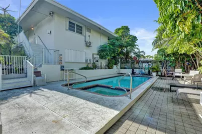 305 SE 12th Ave, Pompano Beach, FL 33060 - Photo 8