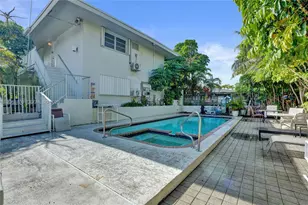 305 SE 12th Ave, Pompano Beach, FL 33060 - Photo 8