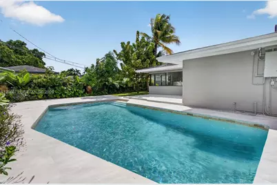 1215 NE 110th St, Miami, FL 33161 - Photo 34