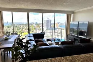 7601 E Treasure Dr, North Bay Village, FL 33141 - Photo 6