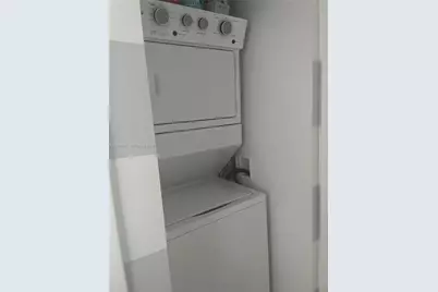 475 Brickell Ave #2511, Miami, FL 33131 - Photo 4