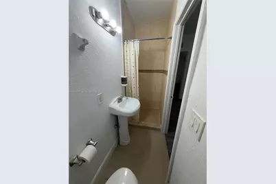 328 SW 15th Ave #-, Miami, FL 33135 - Photo 10