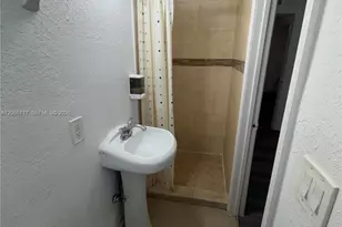 328 SW 15th Ave, Miami, FL 33135 - Photo 10