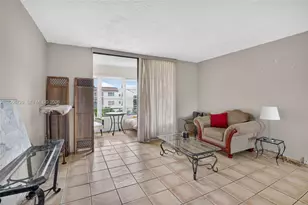 2811 Somerset Dr, Lauderdale Lakes, FL 33311 - Photo 10