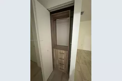2124-2126 Thomas St #2126, Hollywood, FL 33020 - Photo 10