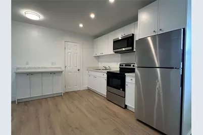 1413 N Dixie Hwy #5, Fort Lauderdale, FL 33304 - Photo 8