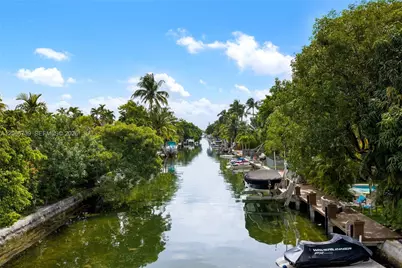 1860 Cleveland Rd, Miami Beach, FL 33141 - Photo 4