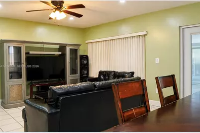 5095 NW 195th Ln, Miami Gardens, FL 33055 - Photo 8