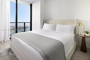 398 NE 5th St, Miami, FL 33132 - Photo 2