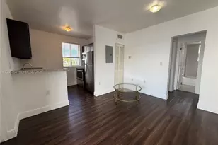 540 NW 7th St, Miami, FL 33136 - Photo 1