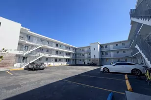 540 NW 7th St, Miami, FL 33136 - Photo 12