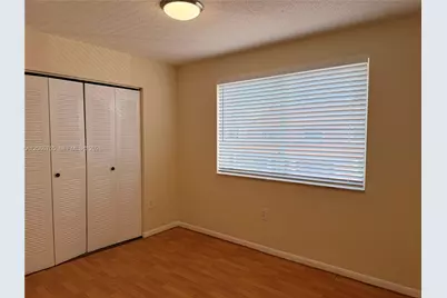8019 Lake Dr #202, Doral, FL 33166 - Photo 8