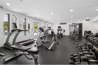 200 Diplomat Pkwy #830, Hallandale Beach, FL 33009 - Photo 18