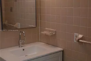 10907 N Kendall Dr, Miami, FL 33176 - Photo 18