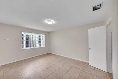 2610 Riverland Dr, Fort Lauderdale, FL 33312 - Photo 8