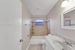 2610 Riverland Dr, Fort Lauderdale, FL 33312 - Photo 20