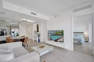 121 NE 34th St, Miami, FL 33137 - Photo 52