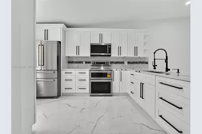 18956 Argosy Dr, Boca Raton, FL 33496 - Photo 4