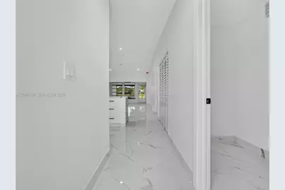 18956 Argosy Dr, Boca Raton, FL 33496 - Photo 2