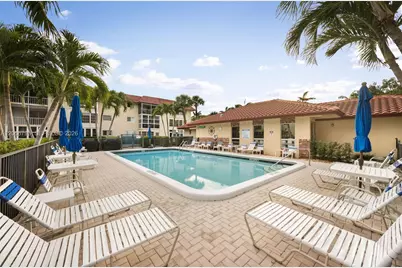 750 SE 6th Ave #322, Deerfield Beach, FL 33441 - Photo 28