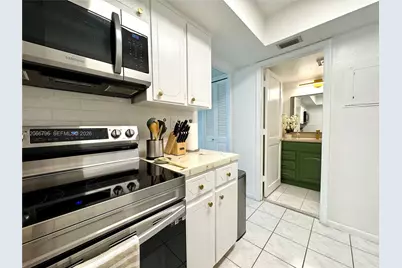 3000 NE 48th St #203, Fort Lauderdale, FL 33308 - Photo 8