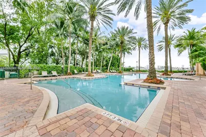 17100 N Bay Rd #1501, Sunny Isles Beach, FL 33160 - Photo 40