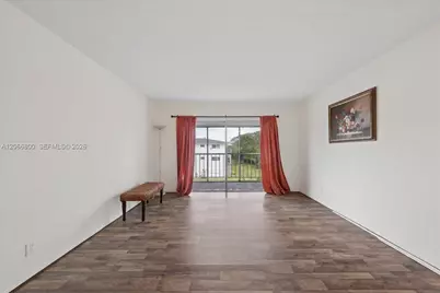 1200 Hillcrest Ct #315, Hollywood, FL 33021 - Photo 2