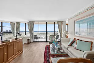 1000 Island Blvd, Aventura, FL 33160 - Photo 4
