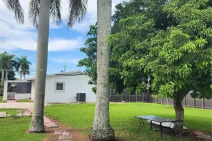 771 NW 15th St, Homestead, FL 33030 - Photo 6