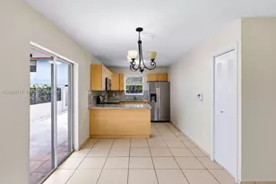 3072 NW 14th St, Miami, FL 33125 - Photo 6