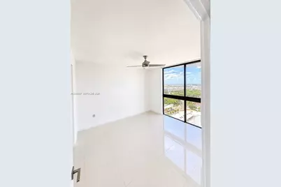 5252 NW 85th Ave #1807, Doral, FL 33166 - Photo 6