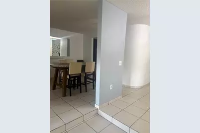 17919 NW 66th Ct, Hialeah, FL 33015 - Photo 12