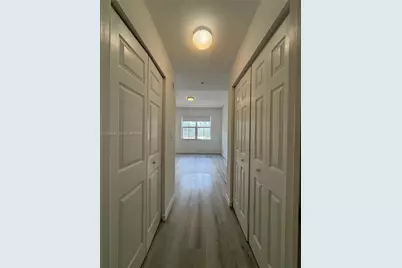 10885 NW 89th Ter #113, Doral, FL 33178 - Photo 32