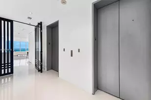 100 S Pointe Dr, Miami Beach, FL 33139 - Photo 22