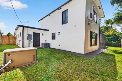 7221 Freedom St, Hollywood, FL 33024 - Photo 32