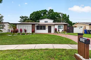 7221 Freedom St, Hollywood, FL 33024 - Photo 2