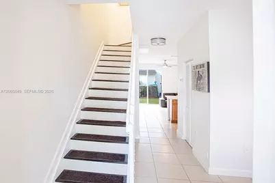 132 SE 28th Pl, Homestead, FL 33033 - Photo 10
