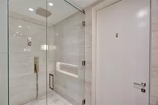 18975 Collins Ave, Sunny Isles Beach, FL 33160 - Photo 20